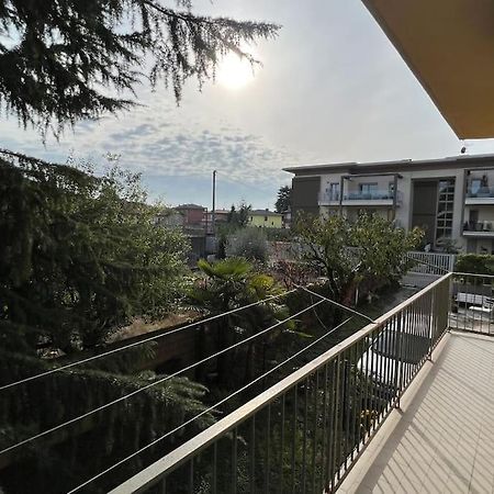 Apartamento Orio Relax 24H Airport 1 - 3 Minute From Arrival By Bus Bérgamo Exterior foto