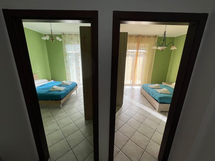 Apartamento Orio Relax 24H Airport 1 - 3 Minute From Arrival By Bus Bérgamo Exterior foto