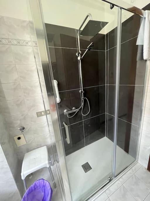 Apartamento Orio Relax 24H Airport 1 - 3 Minute From Arrival By Bus Bérgamo Exterior foto