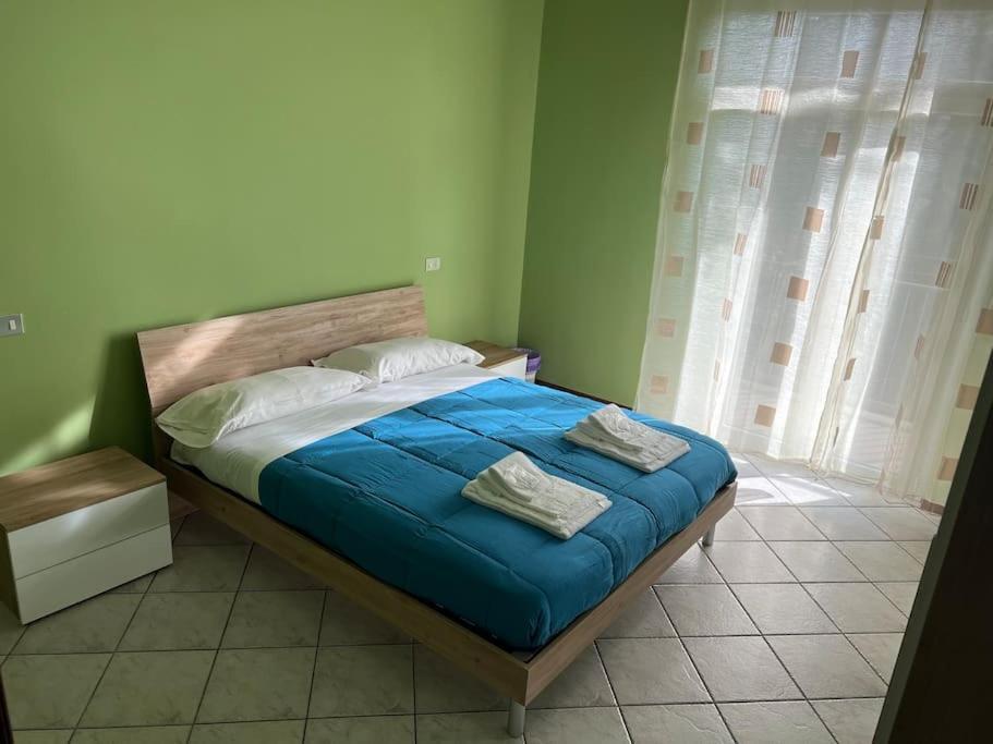 Apartamento Orio Relax 24H Airport 1 - 3 Minute From Arrival By Bus Bérgamo Exterior foto